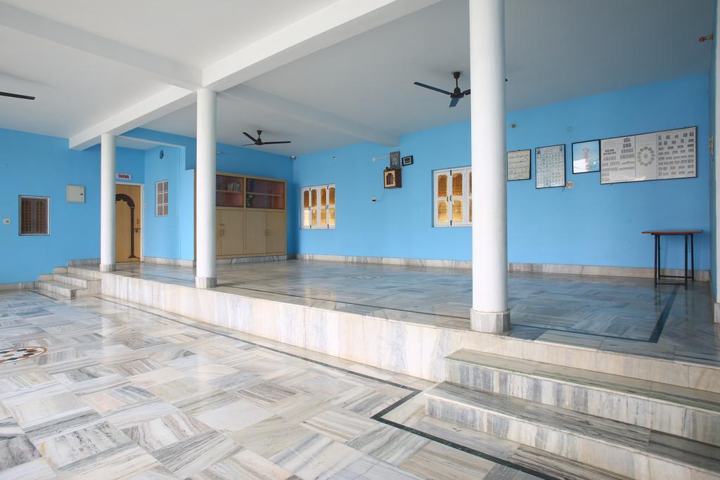 Hotel Sri Yoga Mandir Varanasi Exterior foto