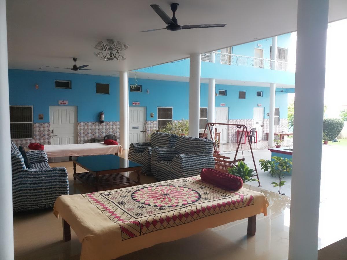 Hotel Sri Yoga Mandir Varanasi Exterior foto