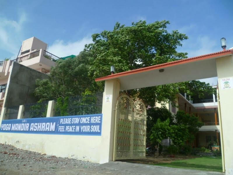 Hotel Sri Yoga Mandir Varanasi Exterior foto